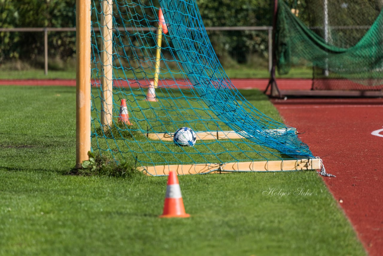 Bild 99 - wBJ VfL Pinneberg - Rissen : Ergebnis: 8:0